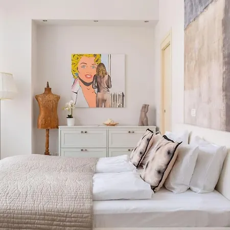 Apartment Designer Dream With Balcony At Vaci Street *
