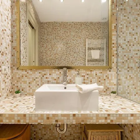 Appartamento Designer Dream With Balcony At Vaci Street Budapest